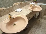 シェラトン・ミラージュポートダグラスリゾート（オーストラリア・ポートダグラス）の部屋のバスルーム洗面台
