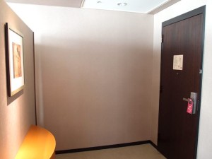 ロイヤルパークホテルザ汐留（旧：ロイヤルパーク汐留タワー）(東京都港区)の部屋の入口