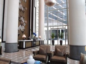 ザ・フラトンベイホテル(シンガポール)のロビーフロント