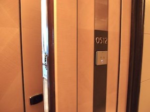 ザ・フラトンベイホテル(シンガポール)の部屋、0512号室