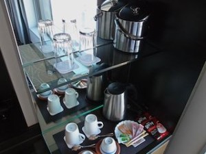 ニューオータニイン横浜(神奈川県横浜市)の部屋のグラス、湯飲み類