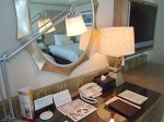 ホテル日航東京(東京都港区)の部屋のライティングデスク
