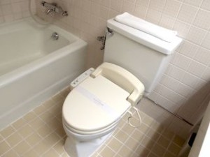 観音崎京急ホテル(神奈川県横須賀市)の部屋のバスルームトイレ