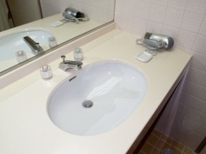 観音崎京急ホテル(神奈川県横須賀市)の部屋の洗面台