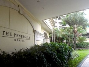 ザ・ペニンシュラマニラ(フィリピン・マニラ)のホテル玄関