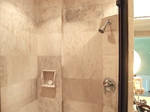プランテーションベイリゾート＆スパ(フィリピン・マクタン島)の部屋のバスルームシャワー室