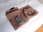 心乃間間[このまま]（旅館、熊本県南阿蘇郡）の部屋「風の音」のベッドルーム、作務衣