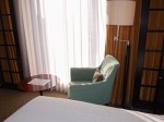 シェラトン都ホテル東京(東京都港区)の部屋のソファ