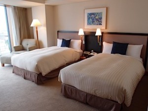 横浜ベイホテル東急(神奈川県横浜市)の部屋のベッド部分