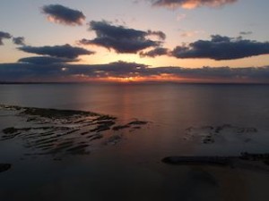 ザ・ビーチタワー沖縄の部屋から見たサンセット、夕陽